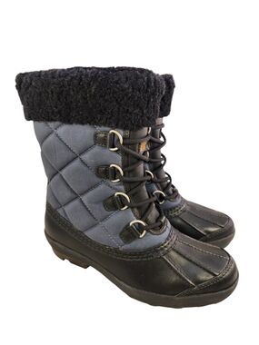 UGG  WATERPROOF EVENT Quilted Lace-Up Winter Boots in Navy and Black